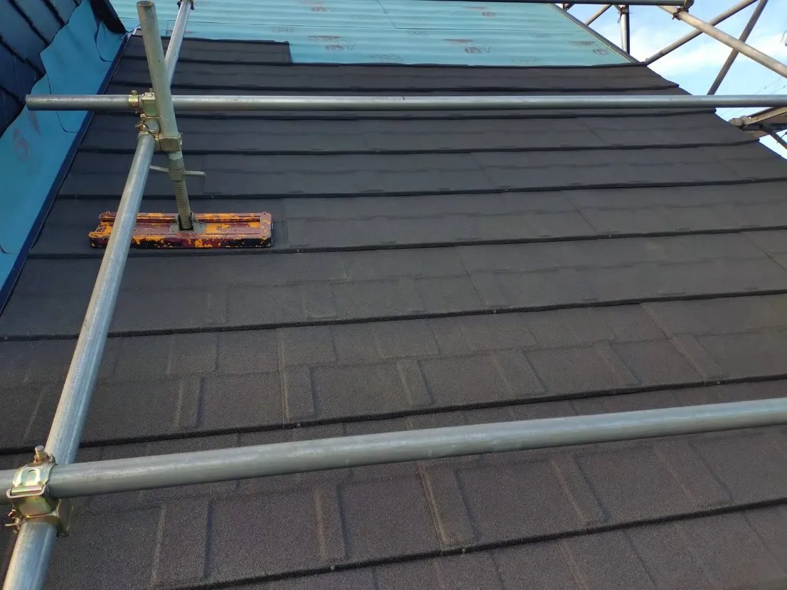 【屋根カバー工事 施工中🔨】